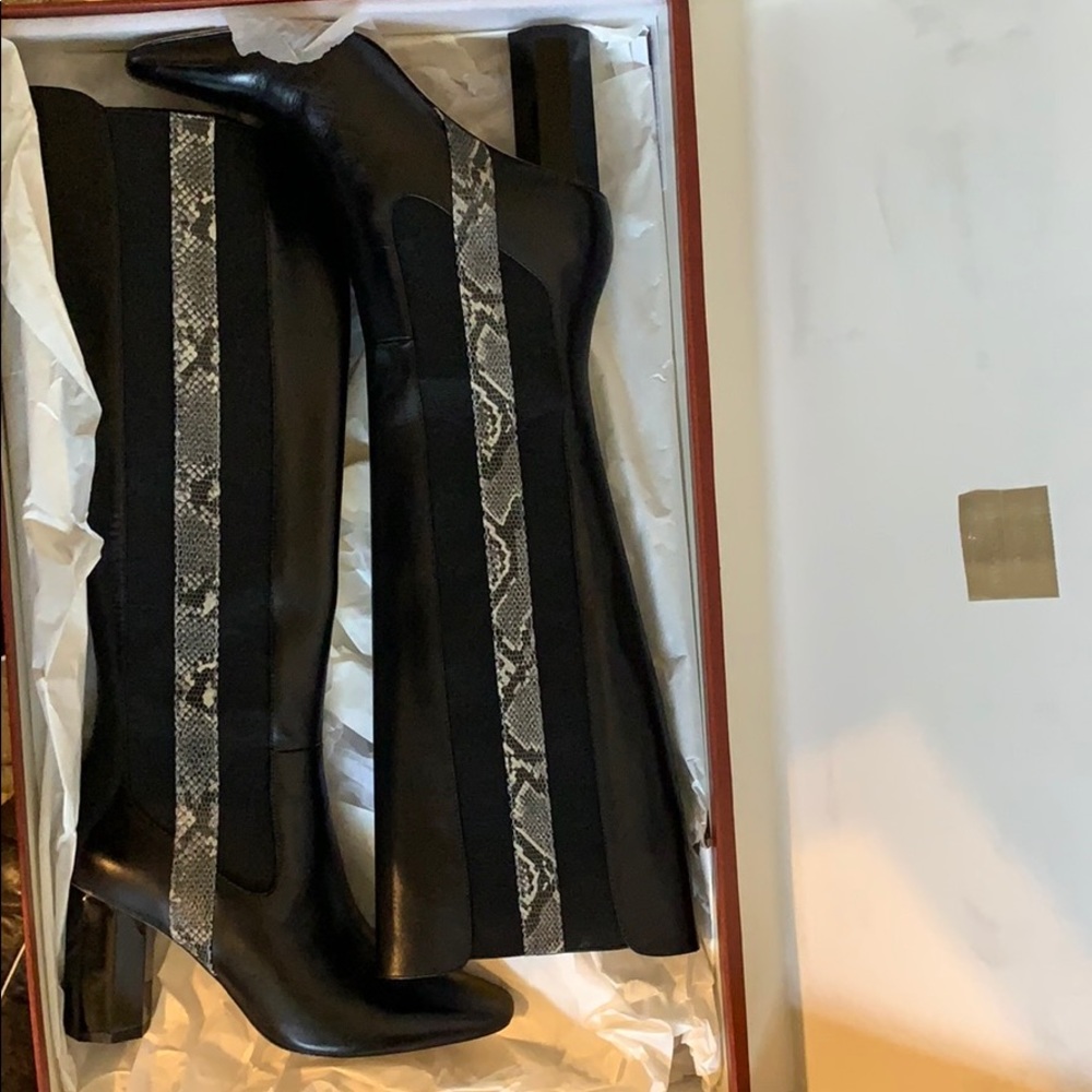 Black Knee high boots